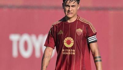 A una semana de su casamiento, Dybala volvió a jugar y fue capitán de la Roma