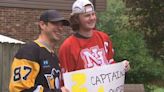 Penguins deliver packages to season ticket holders, Sidney Crosby helps fan score homecoming date