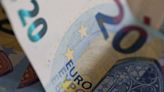 Inflação da zona do euro desacelera em junho, mas custos de serviços pesam Por Reuters