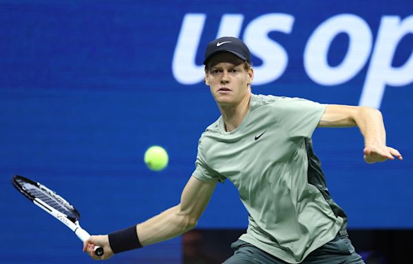 Jannik Sinner v Daniil Medvedev LIVE: Latest US Open tennis result and score as Swiatek loses to Pegula