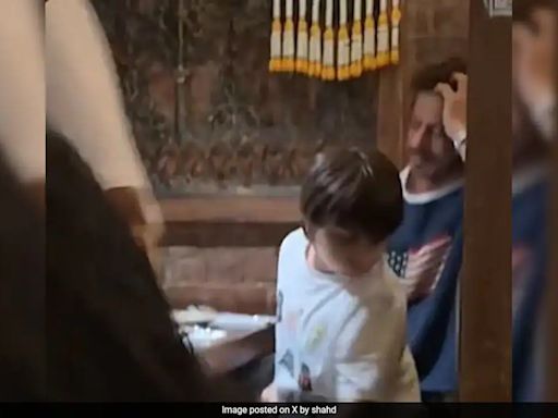 Throwback Video: Shah Rukh Khan And Son AbRam Spotted At A New York Restaurant