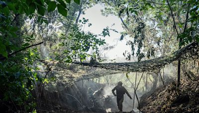 Russos atacam leste da Ucrânia com motos e buggys para tentar tomar trincheiras