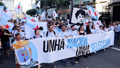 Unas 200 personas se manifiestan en Vigo para exigir la oficialidad de las selecciones deportivas gallegas