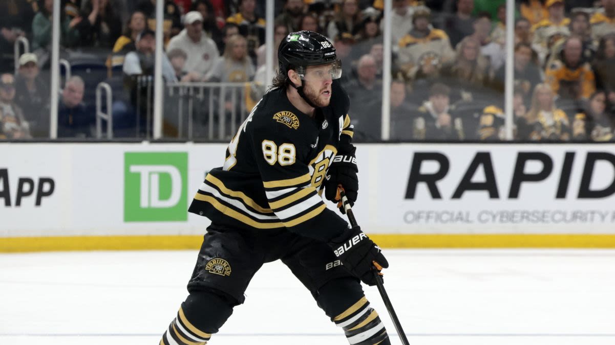 Bruins' top-six forwards must step up offensively in Game 4 vs. Panthers