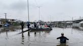 Brésil: après les inondations, la police au chevet de ceux qui n'ont pas fui