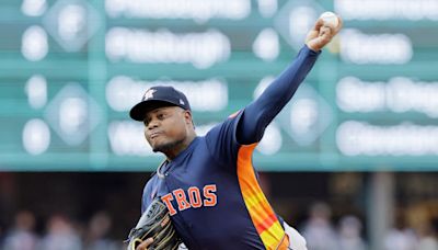 Astros stay hot, rally past Mariners on late HR