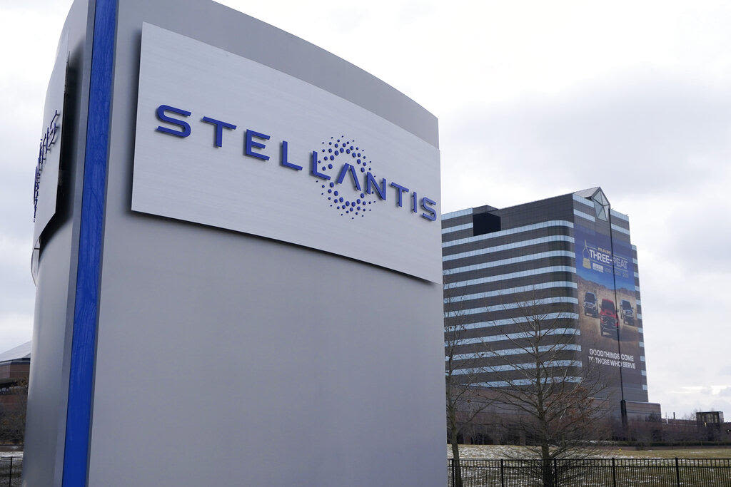 Stellantis recalls 332,000 vehicles over faulty seat belt sensor