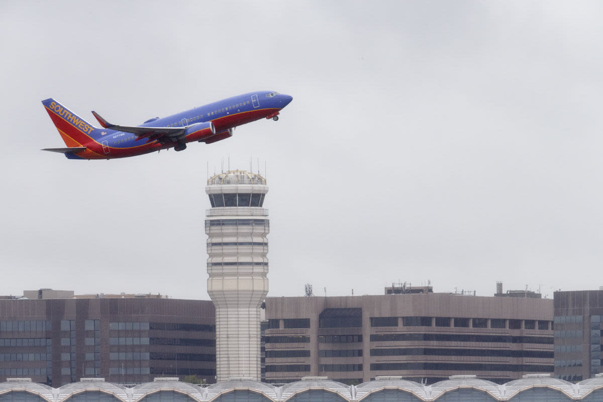 Southwest wants nonstop service from Reagan National to Las Vegas - WTOP News