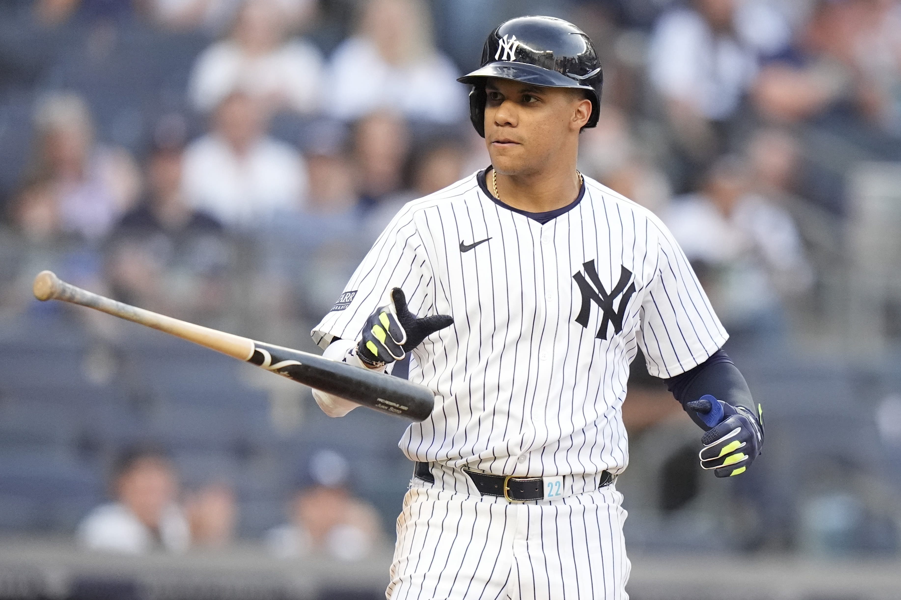 Juan Soto missing from Yankees lineup for blockbuster game against the Dodgers due to inflammation