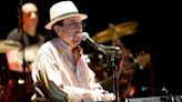 El músico brasileño Sergio Mendes, figura del bossa nova, samba y jazz, muere a los 83 años