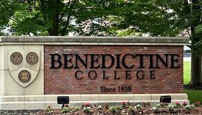 Why the speech by Kansas City Chiefs kicker was embraced at Benedictine College's commencement