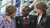 Dylan and Cole Sprouse’s Suite Life of Zack & Cody Reunion With Phill Lewis Is a Blast From the Past - E! Online