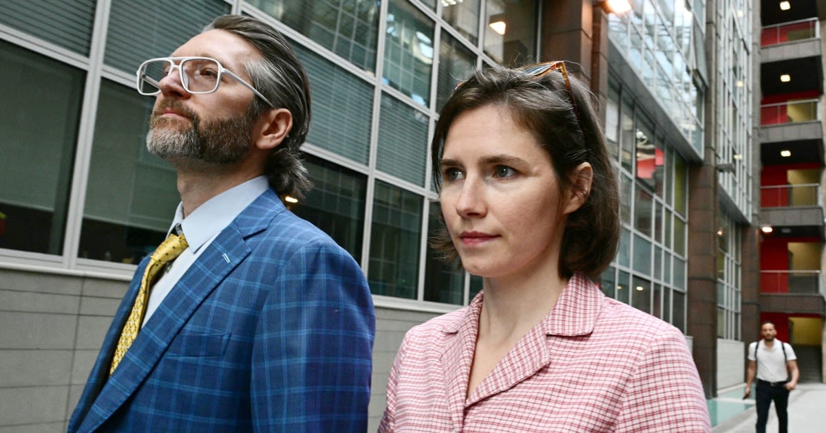 Tearful Amanda Knox says she is 'a victim' after slander re-conviction in case linked to Meredith Kercher’s murder