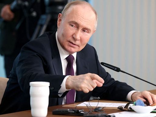 Putin dice que Rusia podría usar armas nucleares si su soberanía o territorio estuvieran amenazados por Occidente - La Tercera