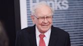 Do Warren Buffett’s Latest Investment Moves Signal Recession ‘Right Around the Corner’ — Experts Weigh In