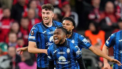 Quién es Ademola Lookman: el delantero del Atalanta que emuló un récord de Di Stéfano y Puskás para ser campeón de la Europa League ante Bayer Leverkusen