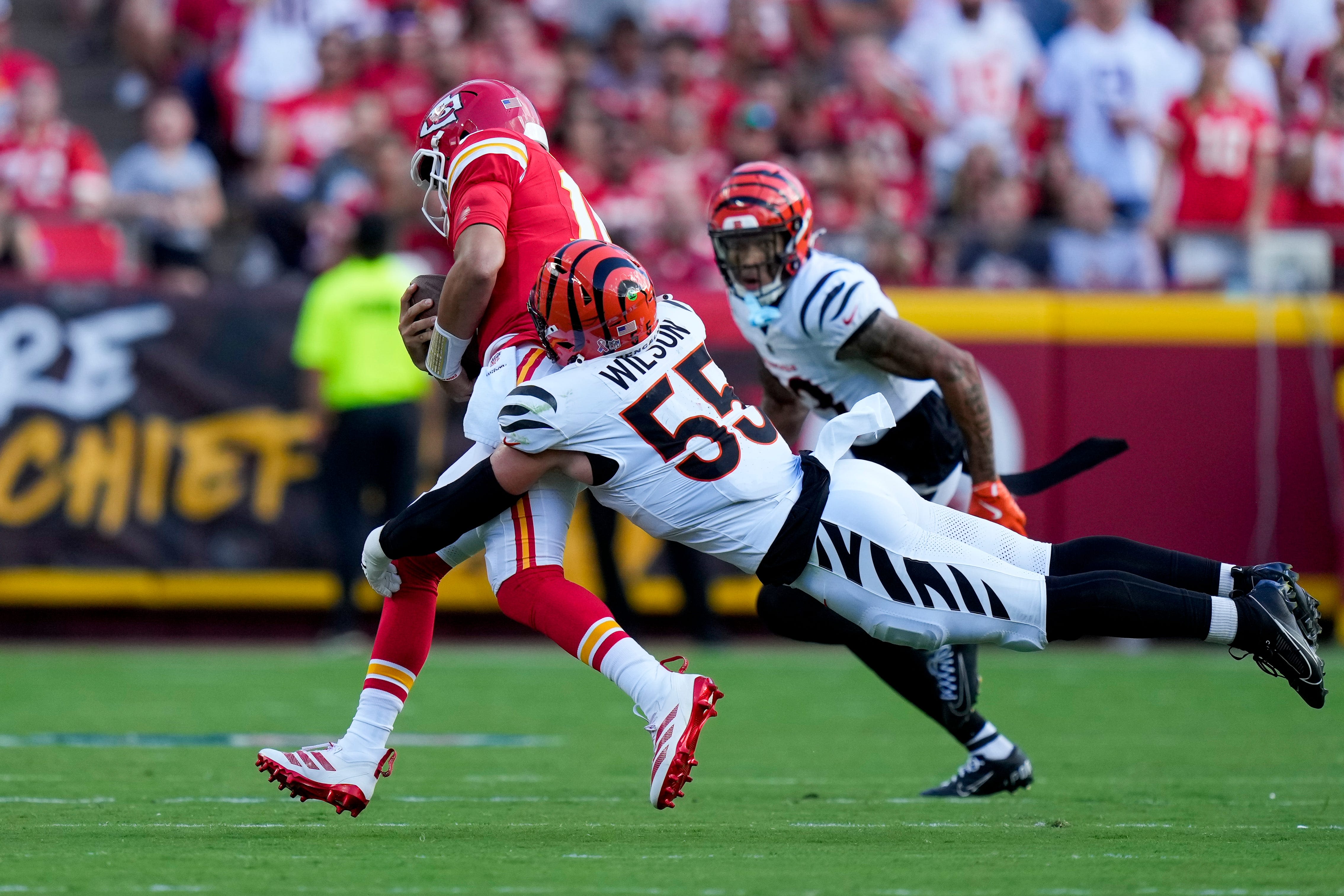 TJ Houshmandzadeh on Bengals' loss: NFL officials in Chiefs' favor every game