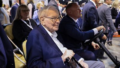 Warren Buffett Highlights From Berkshire Hathaway Annual Meeting