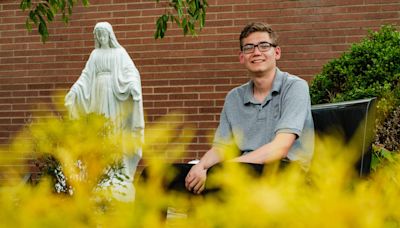 Faith, community help Central Catholic's Andrew Rombach deal with family challenges