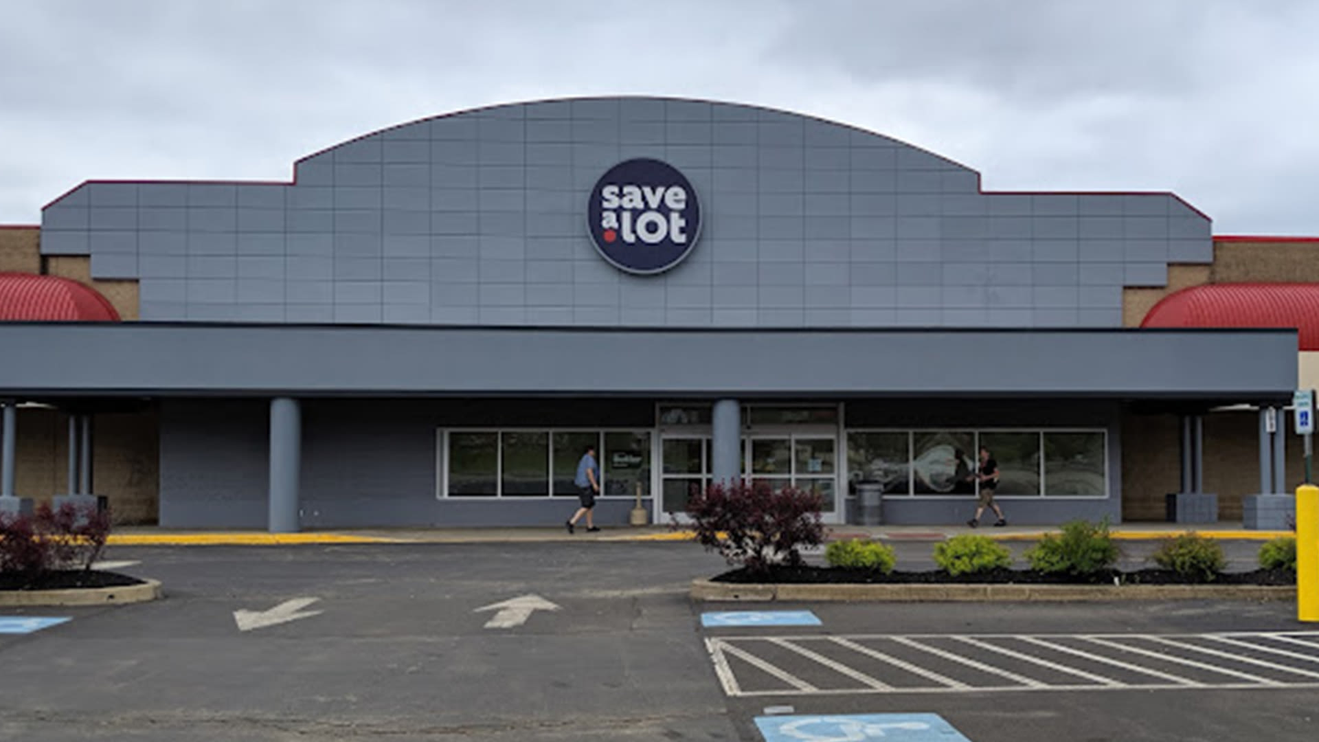 Save A Lot confirms 'extensive' changes to 6 stores with lower prices on the way