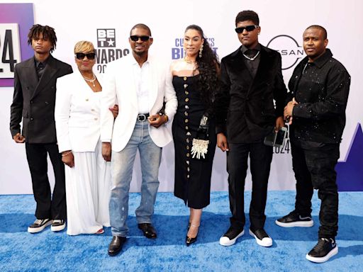 Usher Hits the 2024 BET Awards Red Carpet in Jeans as He's Joined by His Wife Jenn Goicoechea, Mom and Sons!