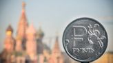 Por la guerra y las sanciones, la economía de Rusia vuelve al pasado