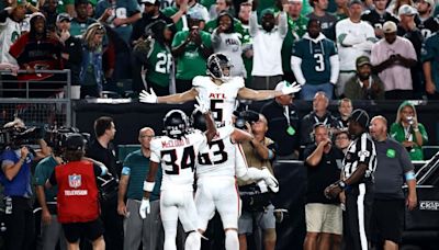 Falcons vs. Eagles final score, results: Kirk Cousins leads Atlanta to improbable 'Monday Night Football' comeback | Sporting News