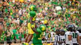 Oregon football live updates: No. 13 Ducks face Hawaii Rainbow Warriors at Autzen Stadium