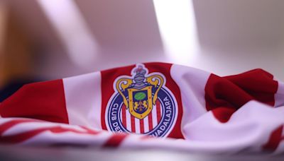 ¡OFICIAL! Chivas anuncia a sus NUEVOS refuerzos de cara al próximo torneo