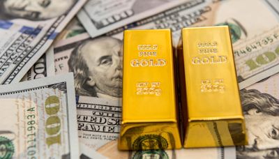 When will gold prices hit $3,000 per ounce? Here's what experts think