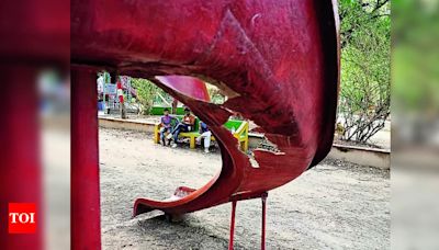 Damaged swings and slides in zoo pose risk to kids | Lucknow News - Times of India