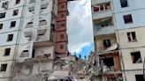An apartment block collapses in a Russian border city after heavy shelling, with deaths reported - The Morning Sun