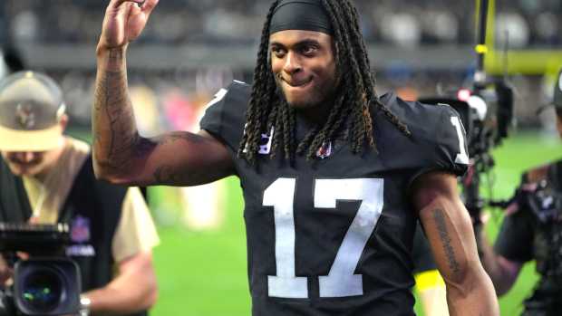 Raiders' Davante Adams Sparks Trade Rumors With Hot Take on Ravens QB Lamar Jackson