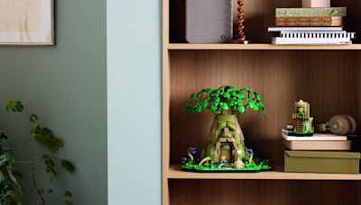 LEGO’s First THE LEGEND OF ZELDA Set Features a 2-in-1 Great Deku Tree Build