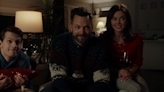 It’s a Wonderful Knife Interview: Joel McHale on Holiday Horror & Working With Justin Long