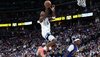 Los Minnesota Timberwolves torturan con su defensa a unos Nuggets heridos de muerte