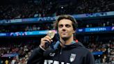 Este es el nadador italiano que se roba los corazones en los Juegos Olímpicos París 2024 | + Deportes