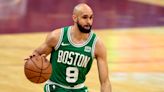 Jayson Tatum scores 33 as Celtics take 2-1 lead on Cavs