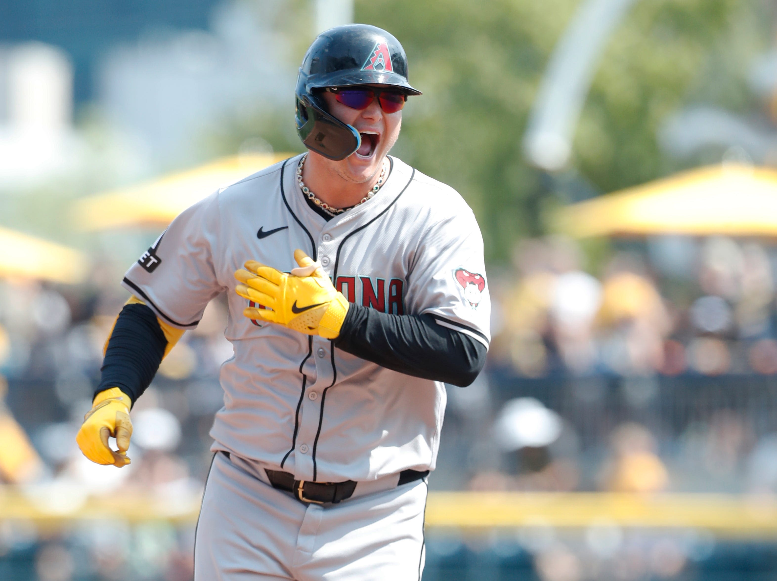 Joc Pederson, Ketel Marte homers help Diamondbacks down Pirates, claim series in Pittsburgh