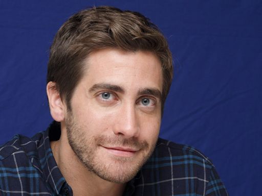 Jake Gyllenhaal uses legally blind status as an advantage while acting: 'Never known anything else'