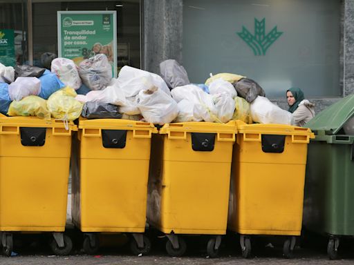 El Ayuntamiento de A Coruña estudia declarar la emergencia sanitaria por la huelga de la basura