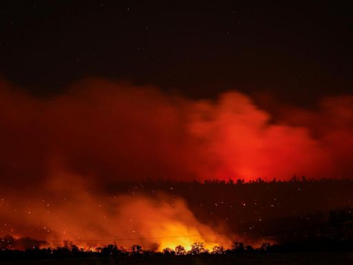 États-Unis: plusieurs milliers de personnes évacuées après le départ d'un méga-feu en Californie