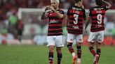 Flamengo vence Atlético-GO no Maracanã e assume a liderança do Brasileirão