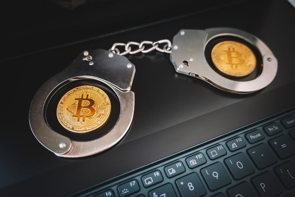 Americans lost $5.6 billion to crypto scams in 2023, FBI report says | Invezz