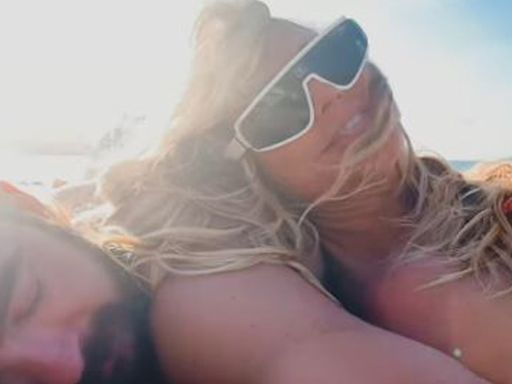 Heidi Klum enjoys topless retreat with husband Tom Kaulitz to celebrate 5th wedding anniversary