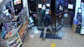 Thieves targeting convenience stores for vapes