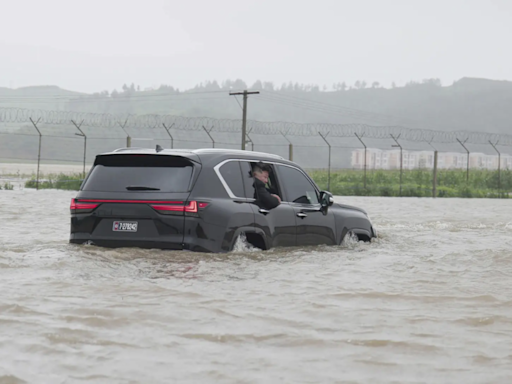 5,000 people rescued from flooding in North Korea in evacuation efforts led by Kim, report says - Times of India