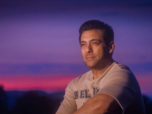 Salman Khan Enjoys A Serene Sunset, Sends Eid Wishes To Fans - News18