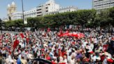 Hundreds protest in Tunis against president's plan for constitution