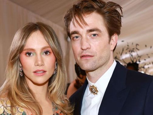 Suki Waterhouse And Robert Pattinson Meet-Cute Is Fit For A Rom-Com Film